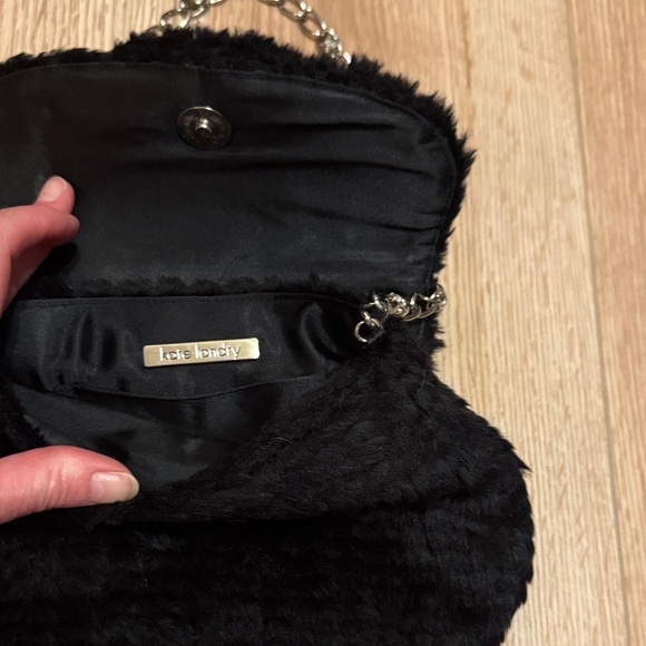 Kate Laundry Elegant Black Fuzzy sparkly Chain Strap Women's Bag - Picture 4 of 10